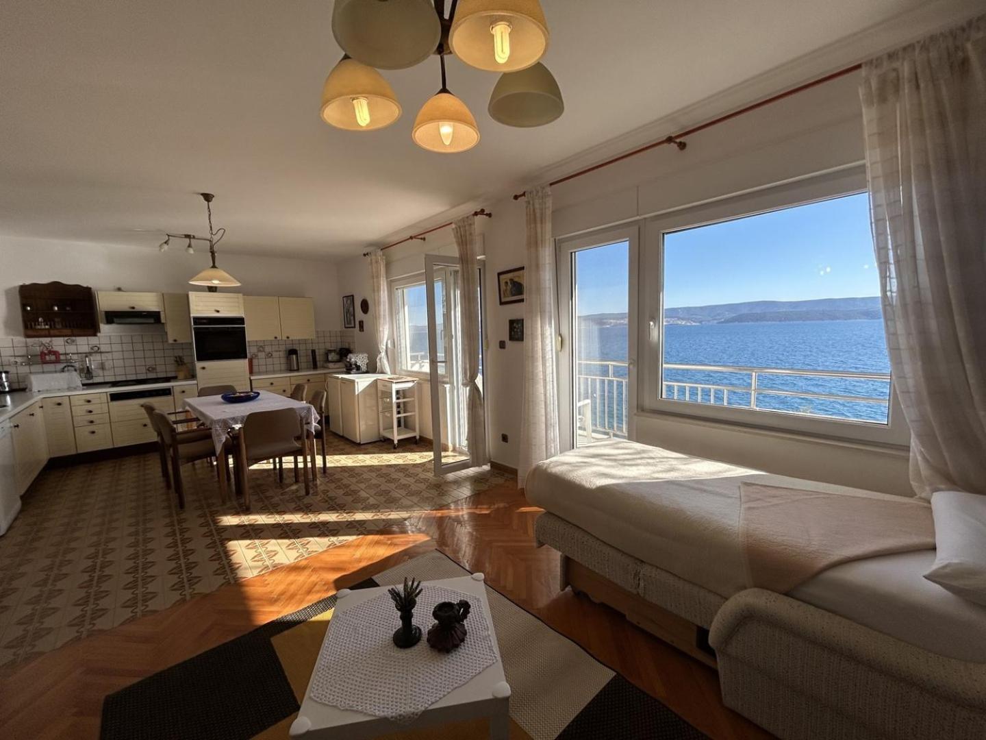 Azure Apartments By The Sea Near City Omis Exterior photo